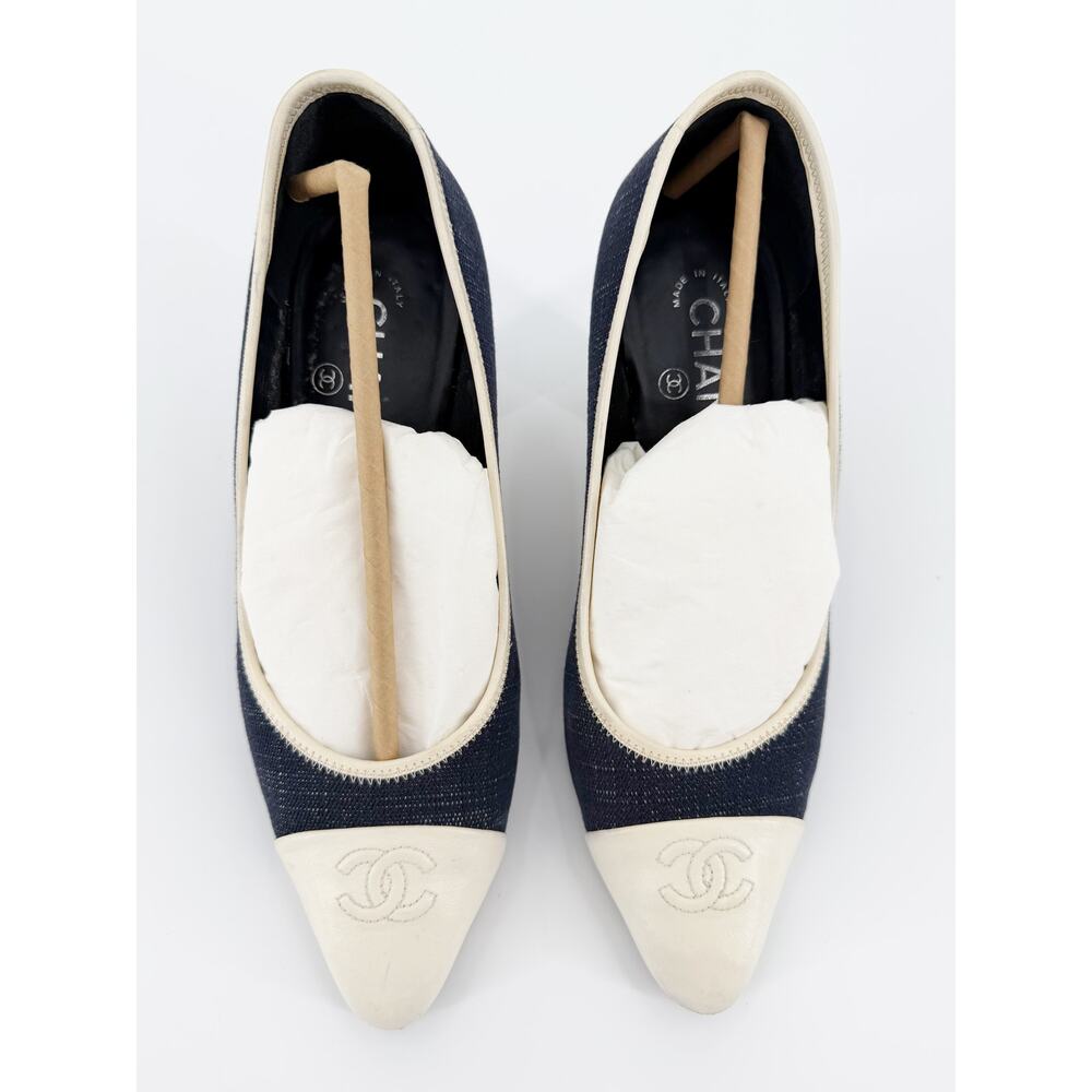 Chanel Chain Heel CC Denim Cap Toe Black Ivory Navy Pumps Block Heel 39 Box - Picture 12 of 16